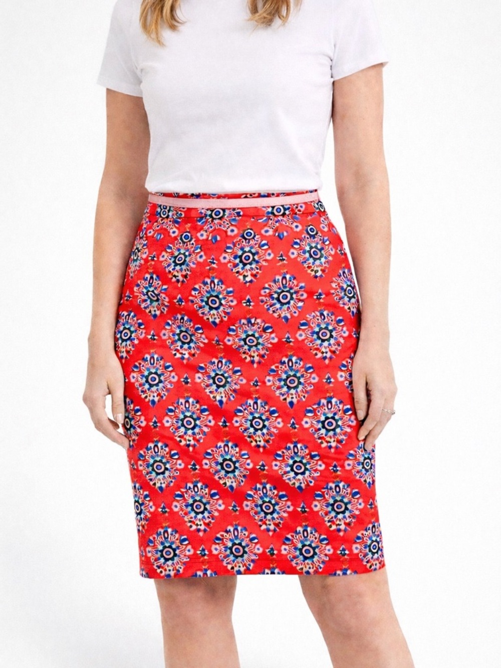 Boden Red Floral Pencil Skirt Size 12L Blue White Print